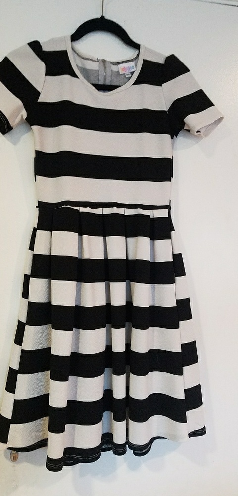 Lularoe amelia. Worn once